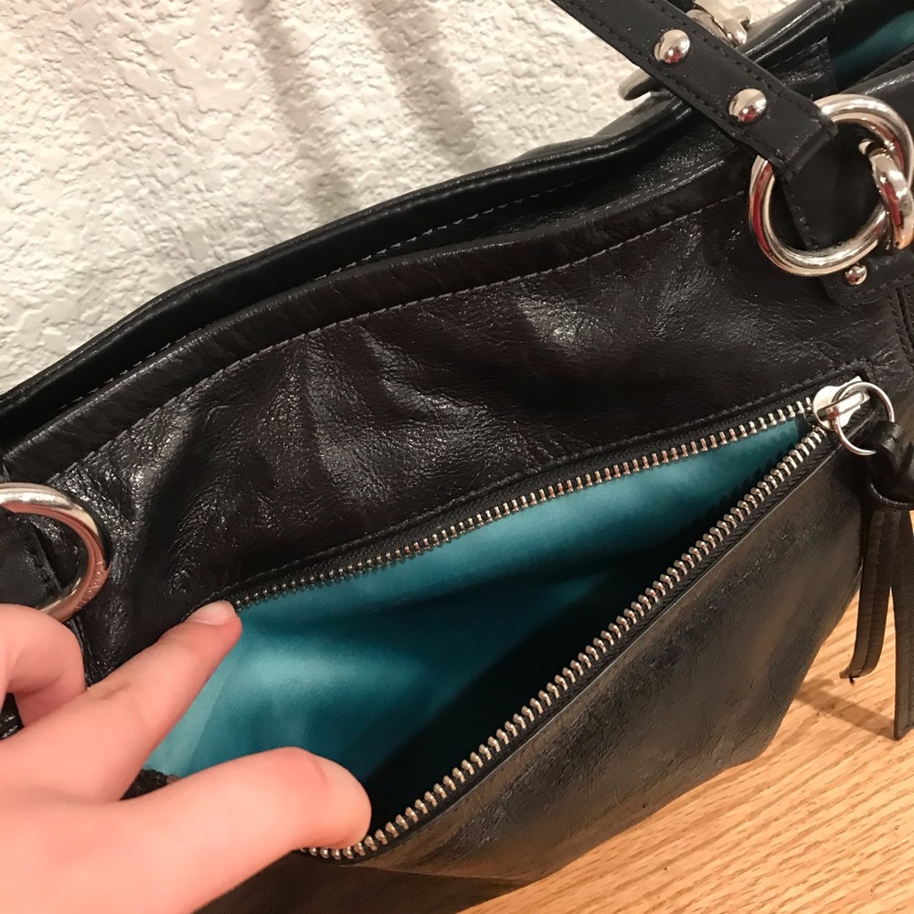 Coach tote - Picture 2 of 7